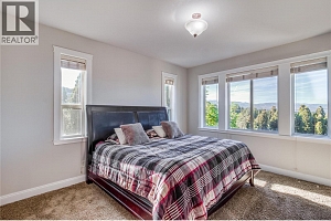 1084 Hume Avenue - Photo 18