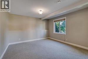 1084 Hume Avenue - Photo 33