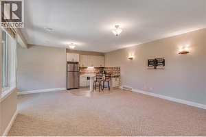 1084 Hume Avenue - Photo 37