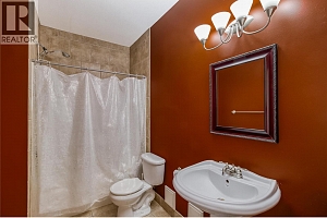 1084 Hume Avenue - Photo 44