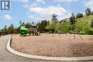 1084 Hume Avenue - Photo 88