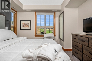 101 Village Centre Court Unit# 433 Lot# 21 - Photo 16