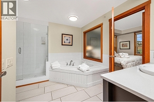 101 Village Centre Court Unit# 433 Lot# 21 - Photo 17