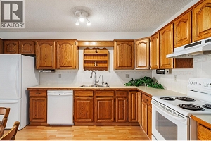 2200 Gordon Drive Unit# 9 - Photo 9