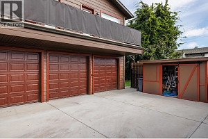 582 Radant Road - Photo 10