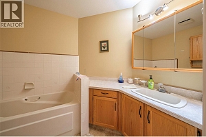 945 Lawrence Avenue Unit# 308 - Photo 16