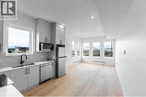 2095 Cortina Drive - Photo 44