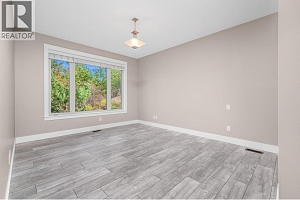 501 Longspoon Bay - Photo 22