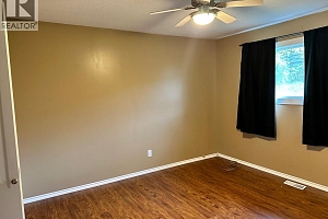 7910 Lakeview Drive - Photo 15