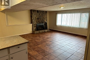 7910 Lakeview Drive - Photo 26