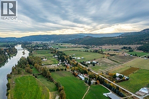 128 Grindrod Westside Road - Photo 37