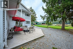 128 Grindrod Westside Road - Photo 41