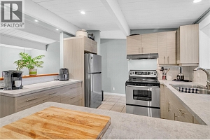 1415 Highland Drive S - Photo 13