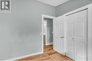 1415 Highland Drive S - Photo 16