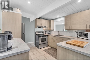 1415 Highland Drive S - Photo 9