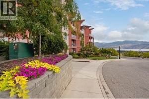 3205 Skyview Lane Unit# 205 - Photo 2