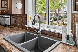 545 Glenmeadows Road Unit# 24 - Photo 19