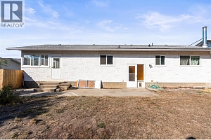 3804 22 Avenue - Photo 40