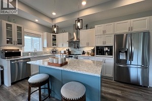 457 4 th Street - Photo 9