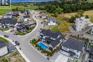 4243 Russo Street - Photo 77