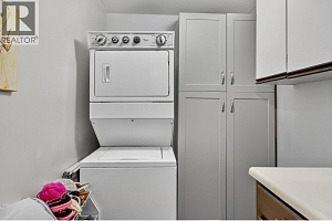 575 Sutherland Avenue Unit# 207 - Photo 16