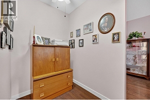 575 Sutherland Avenue Unit# 207 - Photo 17