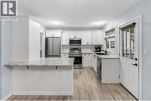 4611 Gordon Drive - Photo 7