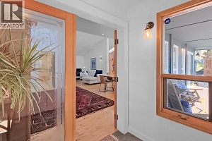 5290 Trepanier Bench Road - Photo 3