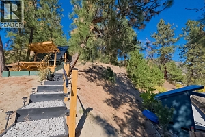 5290 Trepanier Bench Road - Photo 44