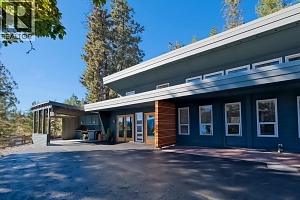 5290 Trepanier Bench Road - Photo 48