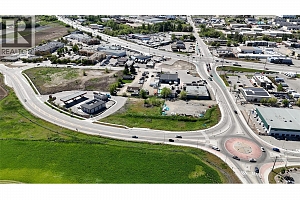 2190 Rutland Road N - Photo 6