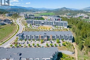 725 Academy Way Unit# 203 - Photo 2