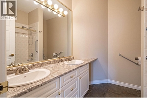 3300 Centennial Drive Unit# 411 - Photo 35