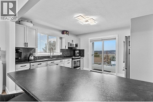 6427 Spencer Road - Photo 18