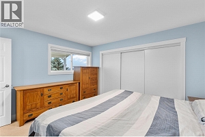 6427 Spencer Road - Photo 35