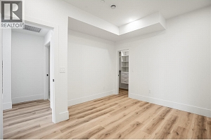 8948 Tavistock Road - Photo 35