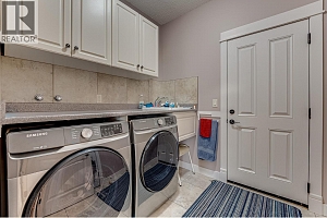 8768 Cortland Place - Photo 36