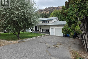 2606 Applewood Road - Photo 4