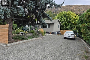 1407 Hudson Road - Photo 4