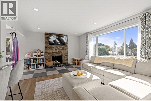 1390 Mountain Avenue - Photo 2