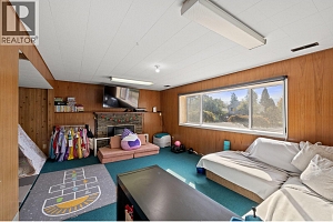 1390 Mountain Avenue - Photo 25