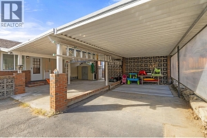 1390 Mountain Avenue - Photo 34