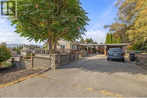 1390 Mountain Avenue - Photo 35