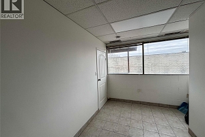 2810 48 Avenue Unit# C - Photo 2