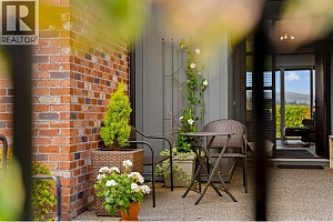 342 Grange Drive - Photo 5