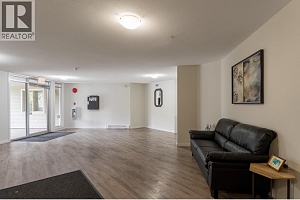 135 Ziprick Road Unit# 306 - Photo 15