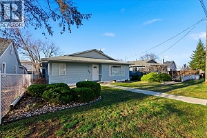 1700 30 Street - Photo 5