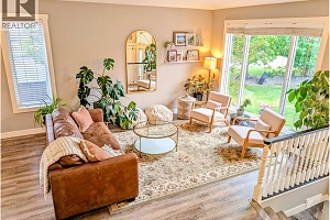 2086 Sunview Drive - Photo 4