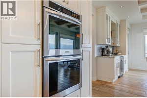 738 Highpointe Drive - Photo 15