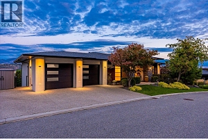 738 Highpointe Drive - Photo 3